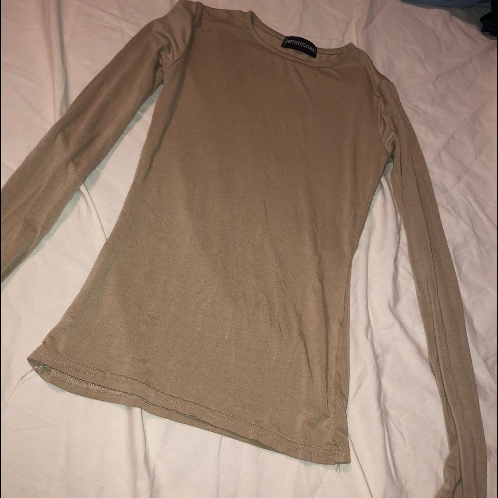 PrettyLittleThing Stone Fitted Top